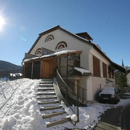 Dachsenhaus Daire *